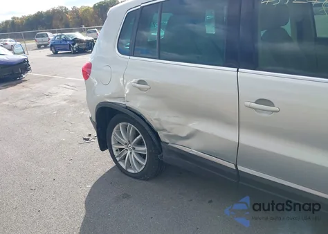 2013 Volkswagen Tiguan Se z USA, uszkodzony, nr VIN WVGAV3AX9DW570628